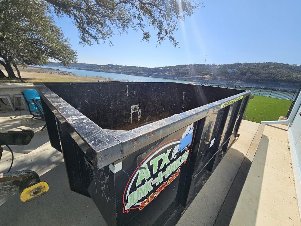 ATX Junk-a-Haulics photo
