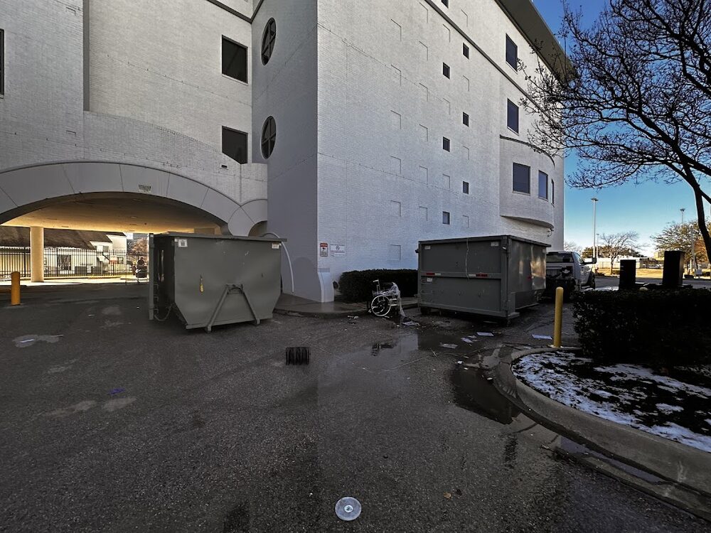 MO Dumpsters photo